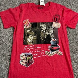 Warner Bros. Harry Potter Red T-Shirt